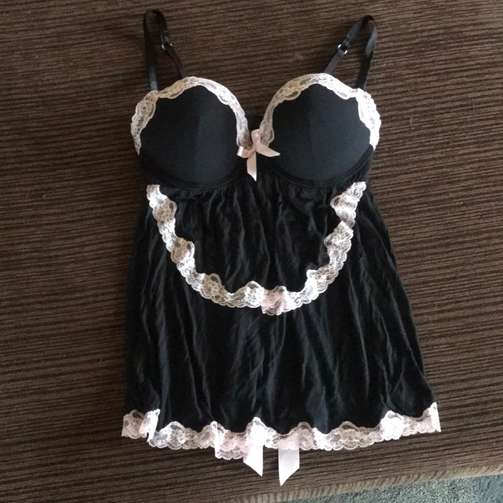 Victoria’s Secret lingerie 36D Black pink lace